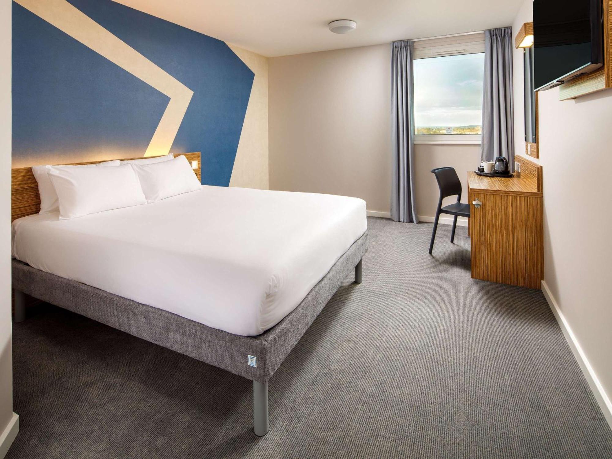 Ibis Budget London Heathrow Central Hounslow Buitenkant foto